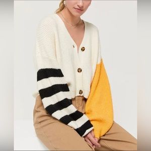 ✨Urban Outfitters Piper Slouchy Ballon Cardigan - Med